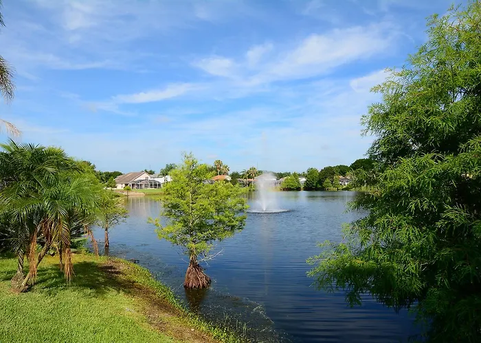 Mickey'S Lake Villa